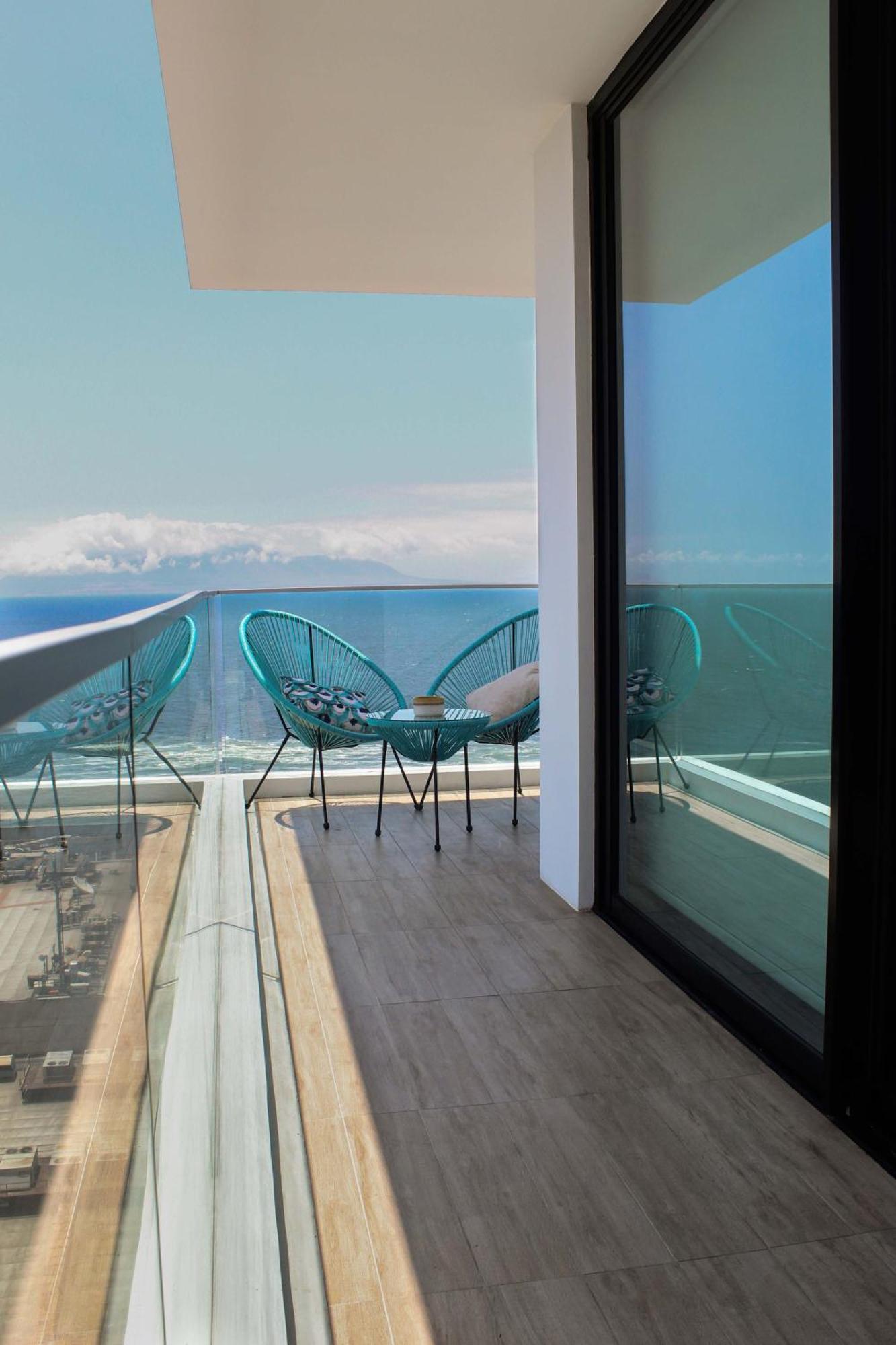 Hom I Top1 Depto Delujo Terraza Vista Al Mar Pnm 0121 * Antofagasta