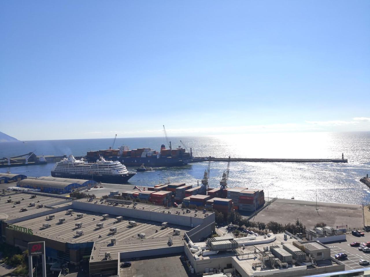 Hom I Top1 Depto Delujo Terraza Vista Al Mar Pnm 0121 * Antofagasta